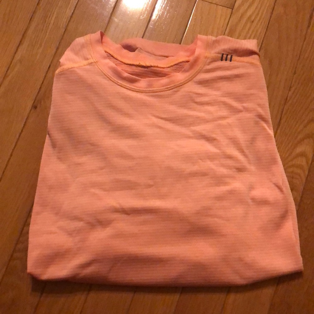 Men’s Lululemon Orange T-Shirt